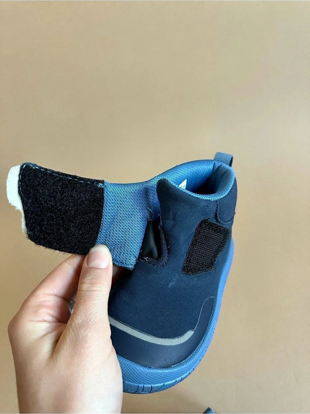 Reima Waterproof Barefoot Toddler Boots Size 7.5 Excellent Like New Shoes Fall